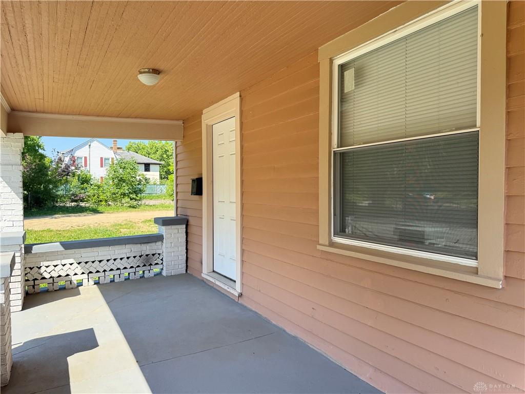 123 Delaware Property Photo 7