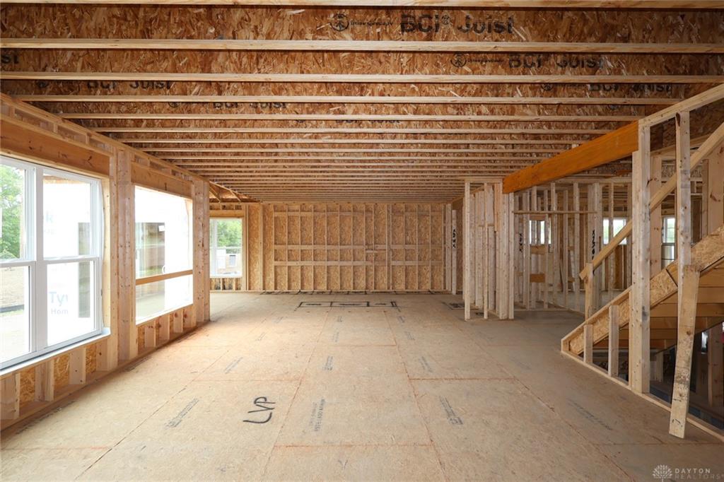 270 Tilly 0008 Property Photo 17