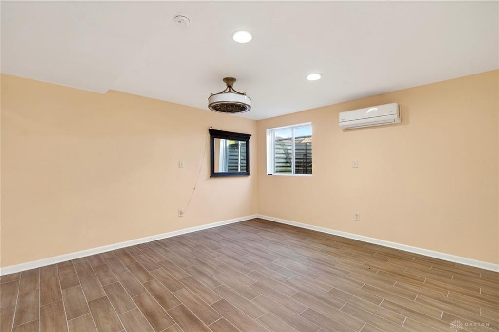 5561 Sagewood Property Photo 30