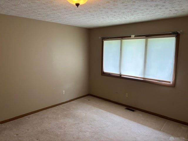 1232 Waterbury Property Photo 10
