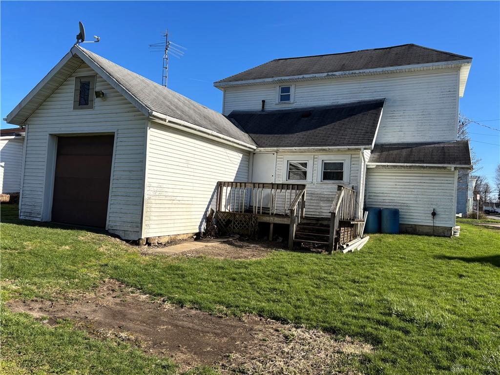 420 W Canal Property Photo 2