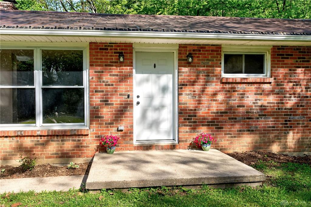 7215 N State Route 42 Property Photo 2