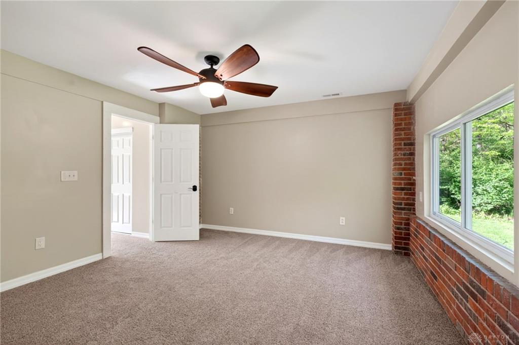 7215 N State Route 42 Property Photo 15