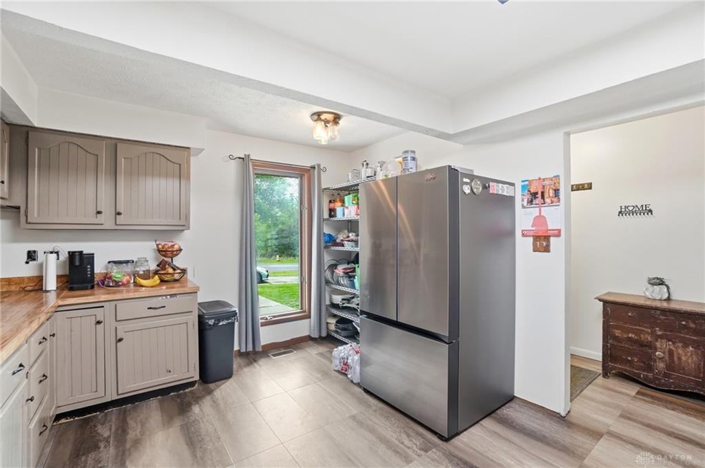 4062 Crane Property Photo 10
