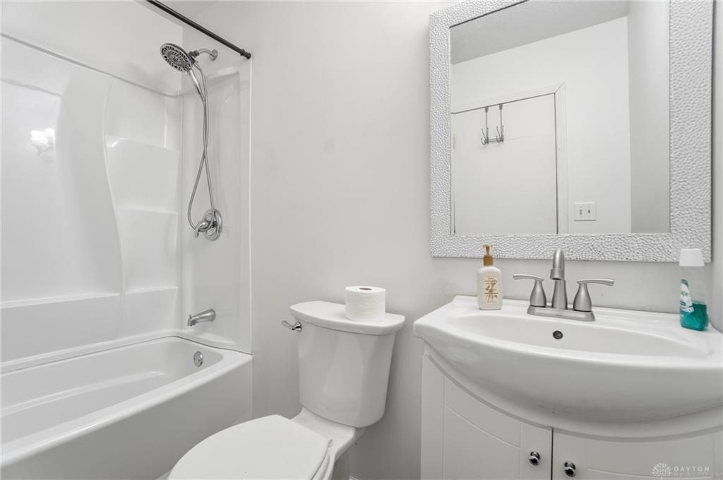 4062 Crane Property Photo 36