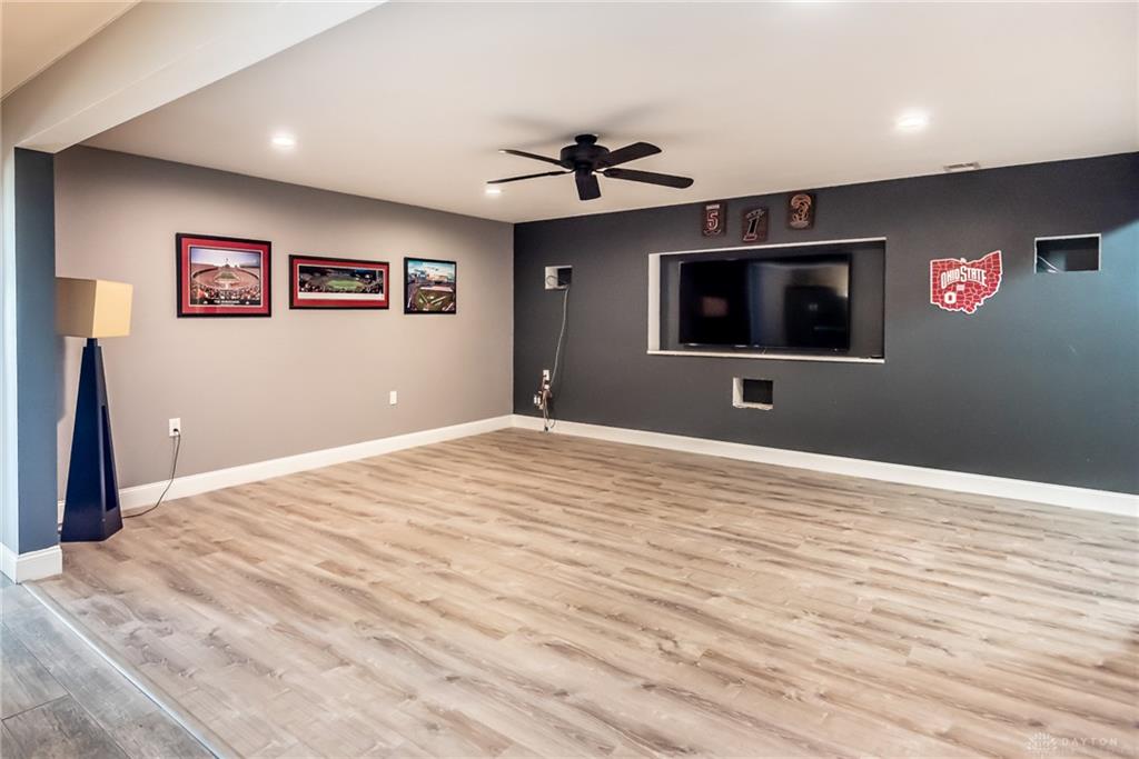 27 Hickory Meadows Property Photo 28