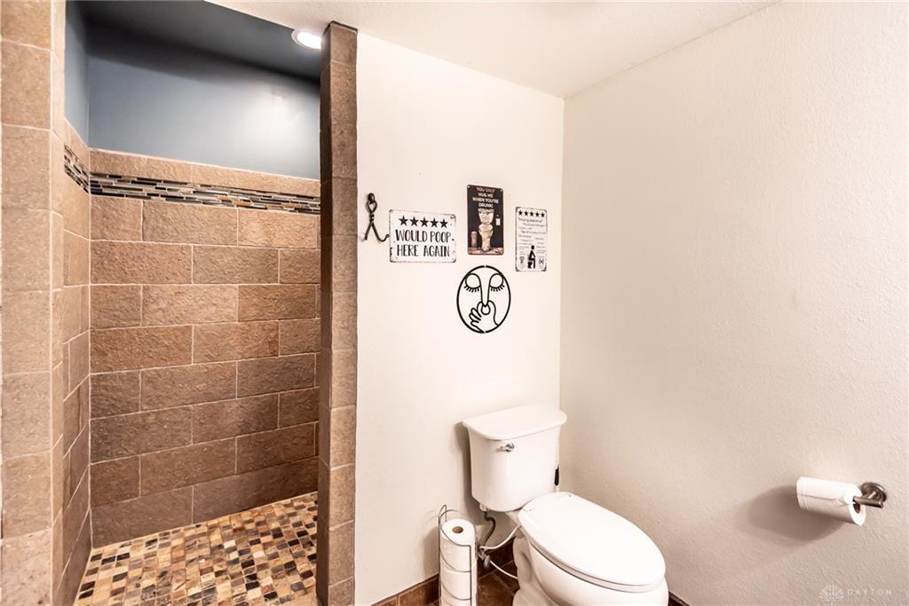 27 Hickory Meadows Property Photo 41