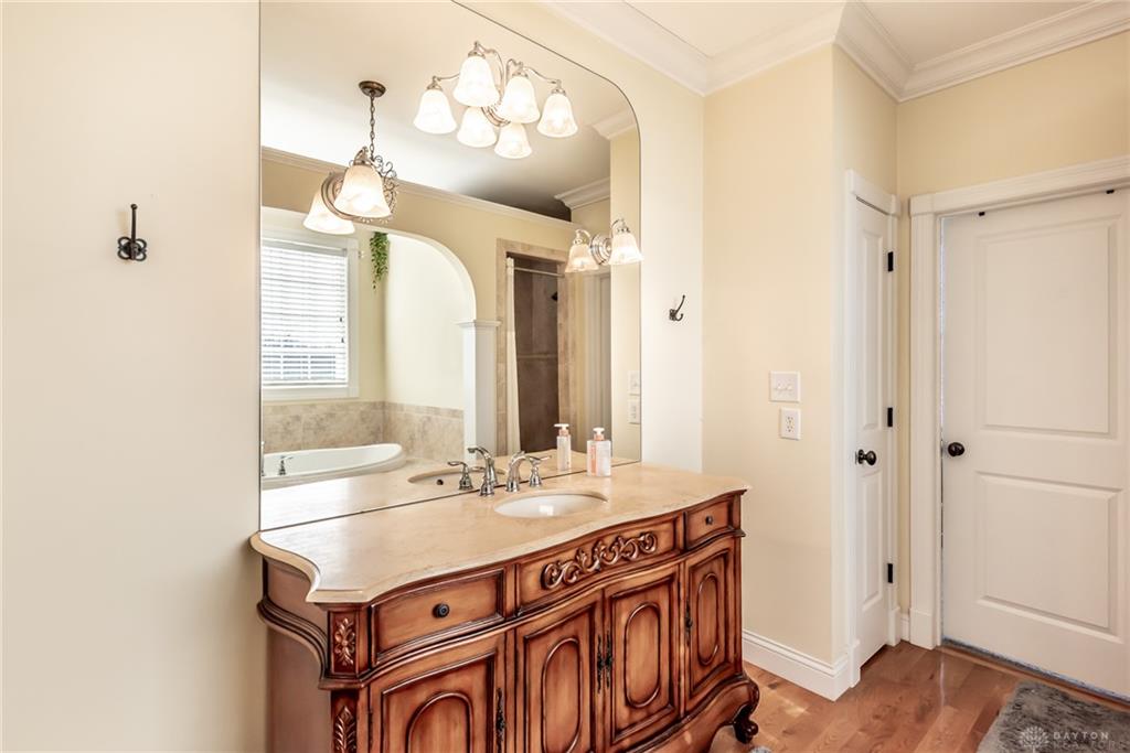 27 Hickory Meadows Property Photo 45