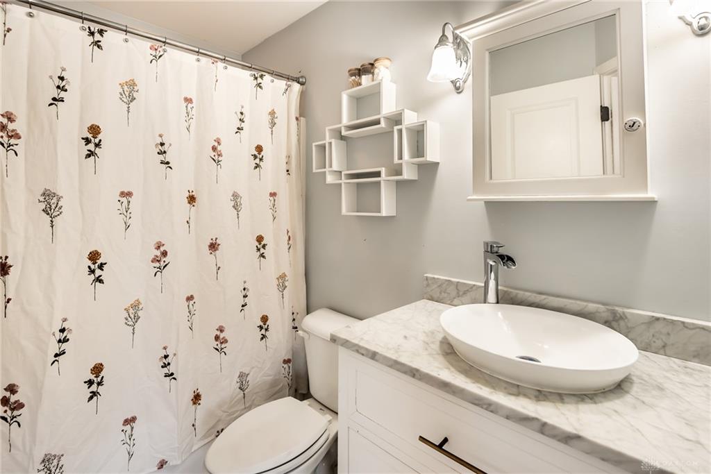 27 Hickory Meadows Property Photo 48