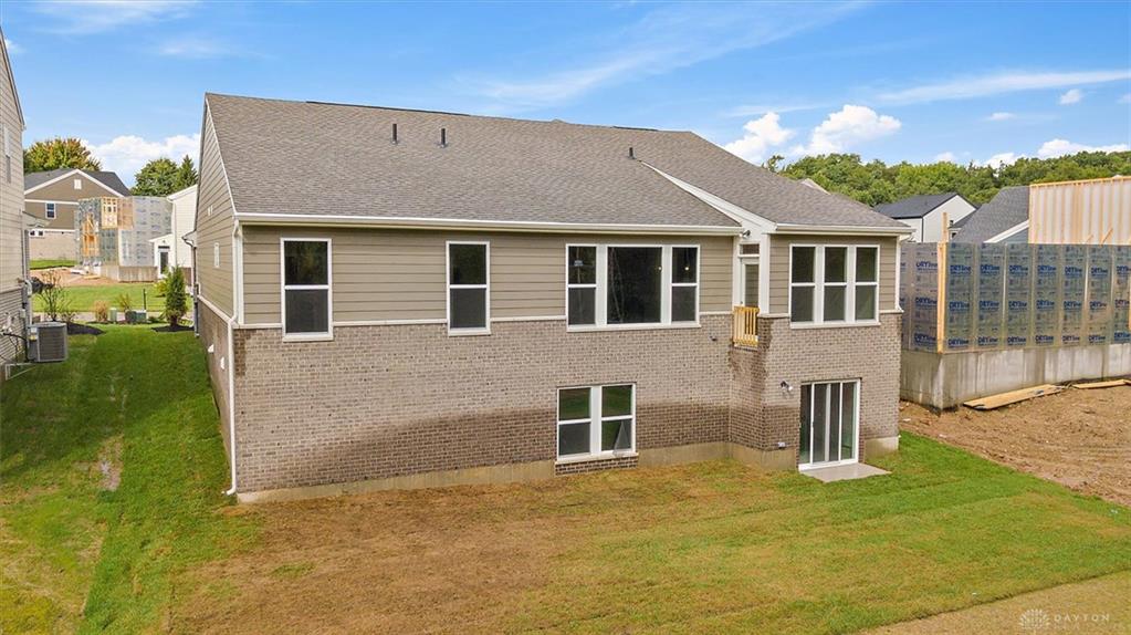 2552 Golden Leaf Property Photo 24
