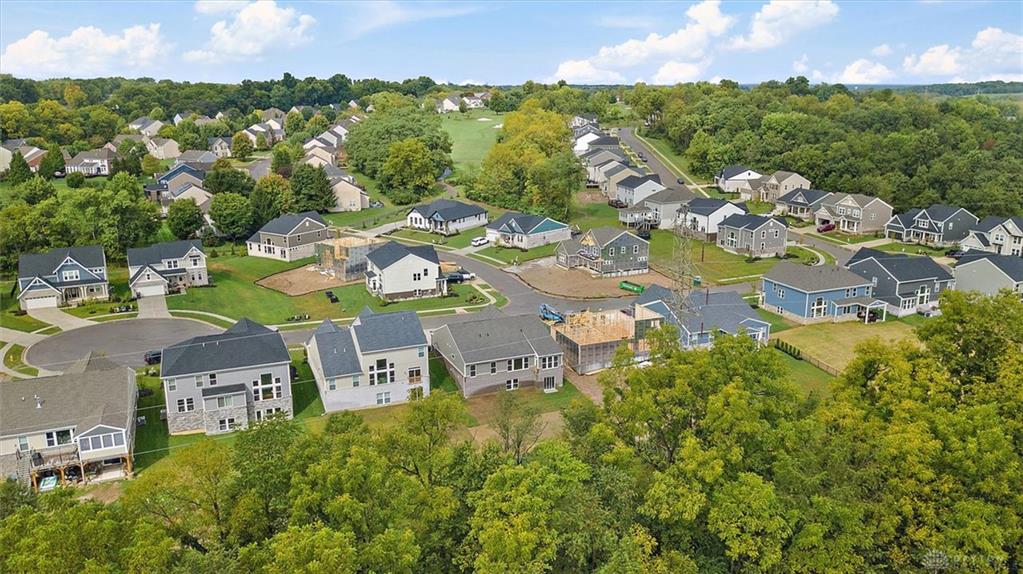 2552 Golden Leaf Property Photo 26