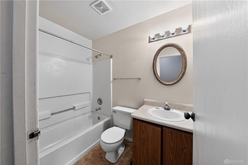 8454 Trowbridge Property Photo 20