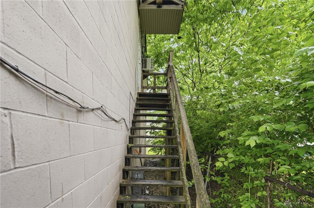 902 Crawford Property Photo 45