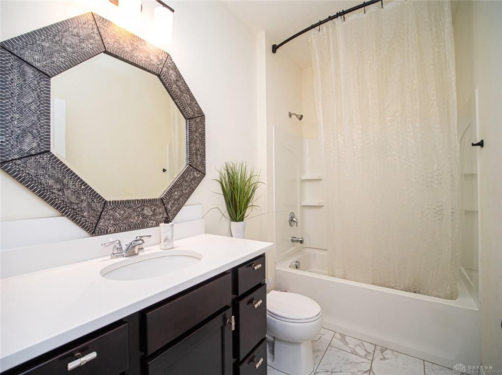 10015 Washington Glen Property Photo 15