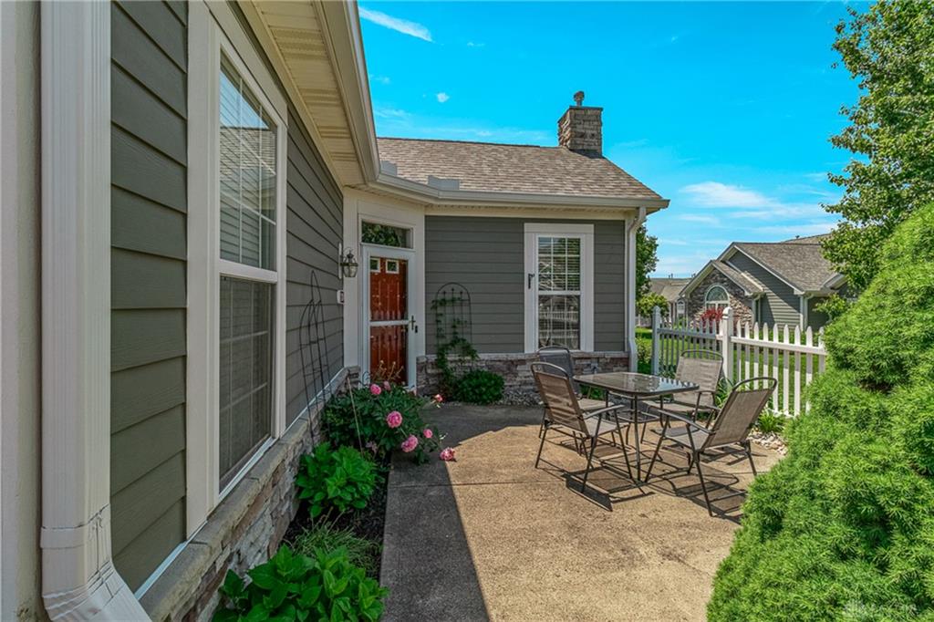 124 Abbey Property Photo 3