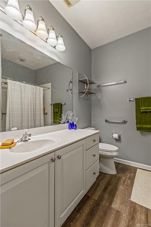 124 Abbey Property Photo 20