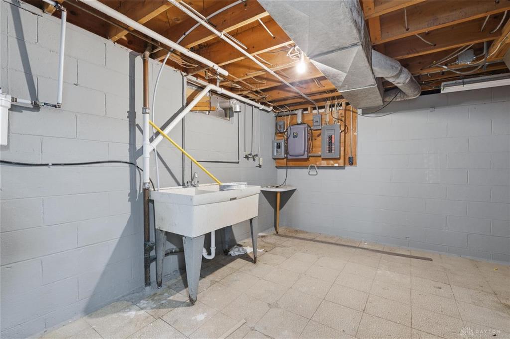 1231 Kevin Property Photo 28