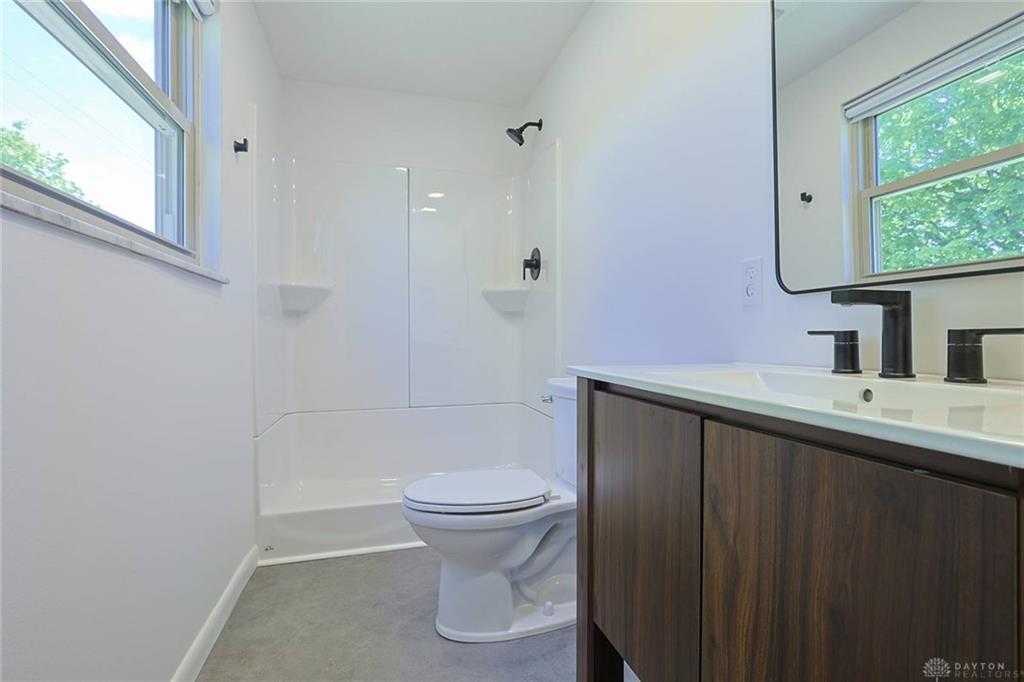 3573 Kemp Property Photo 17