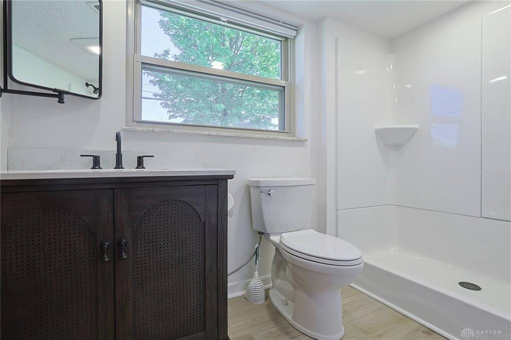 3573 Kemp Property Photo 24