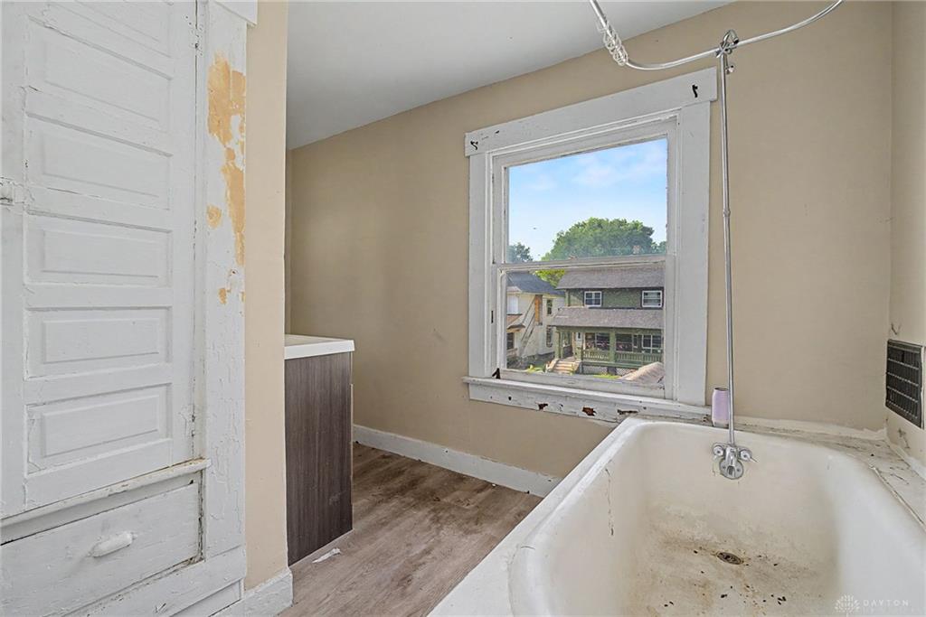 129 Marathon Property Photo 19