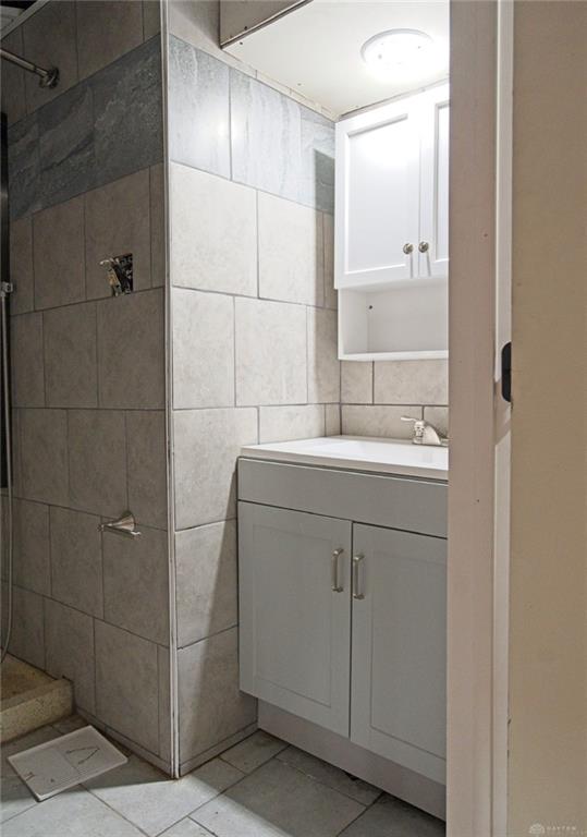 7406 Lockwood Property Photo 11