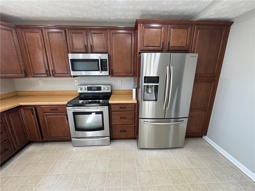 3232 Shroyer Property Photo 9