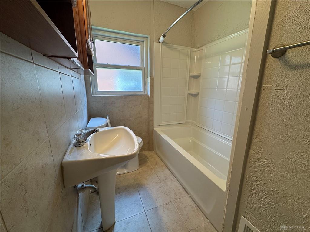 3232 Shroyer Property Photo 11