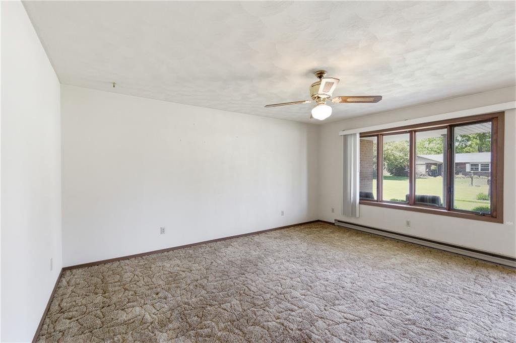 1410 Aukerman Property Photo 6