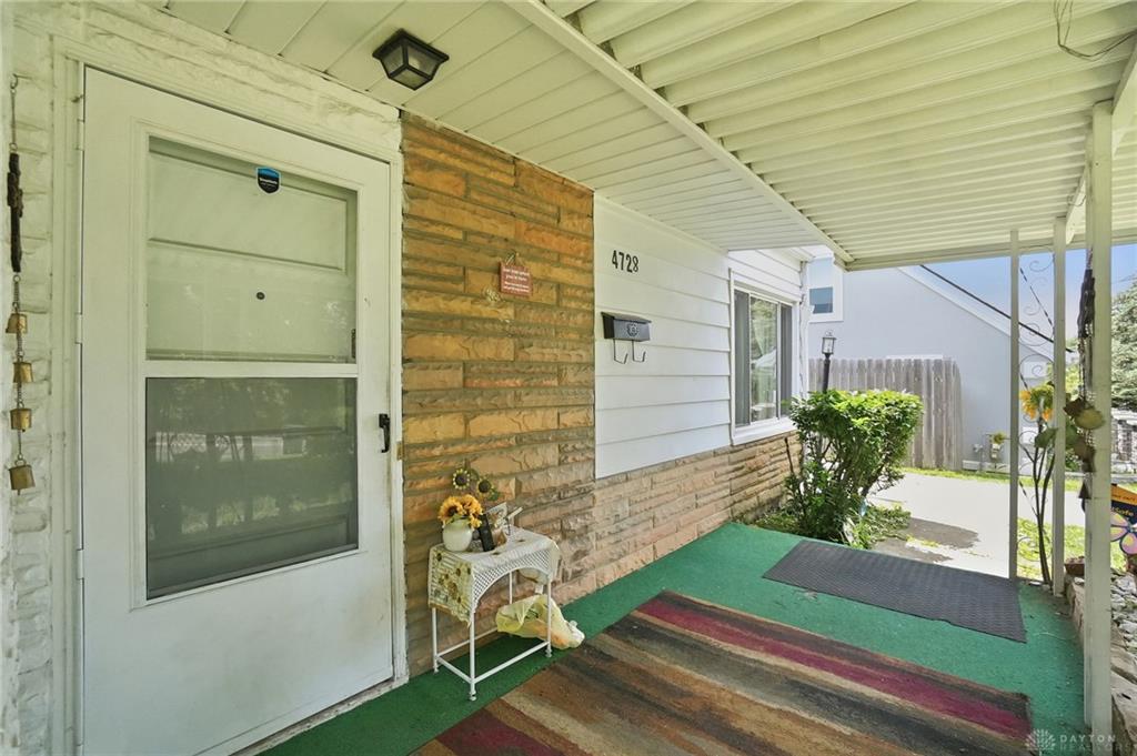 4728 Burkhardt Property Photo 4