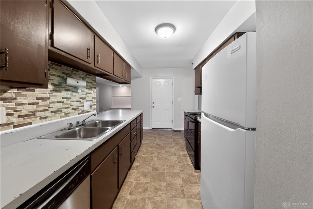 312 Porter Property Photo 4