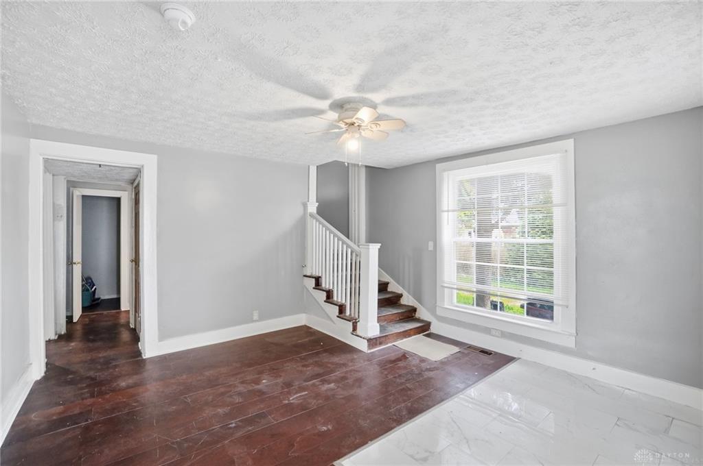 1014 Covington Property Photo 5