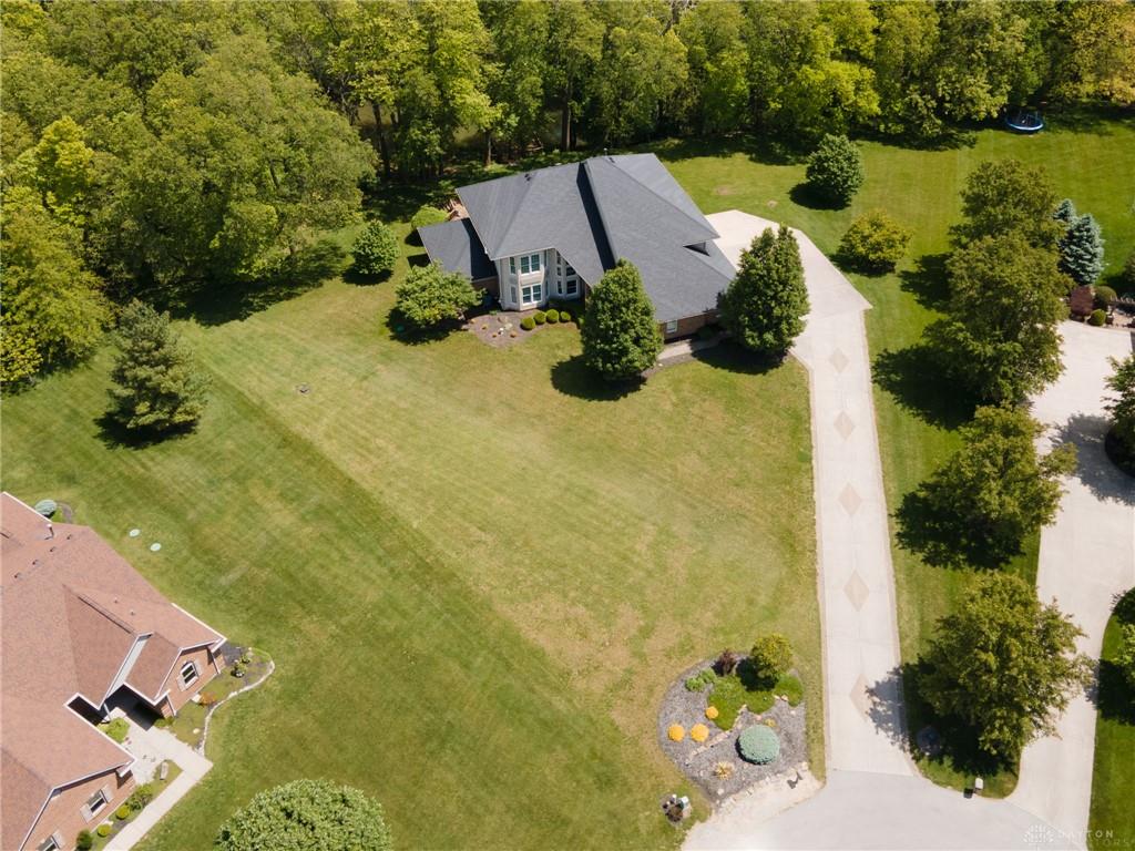 5559 Clover Leaf Property Photo 6