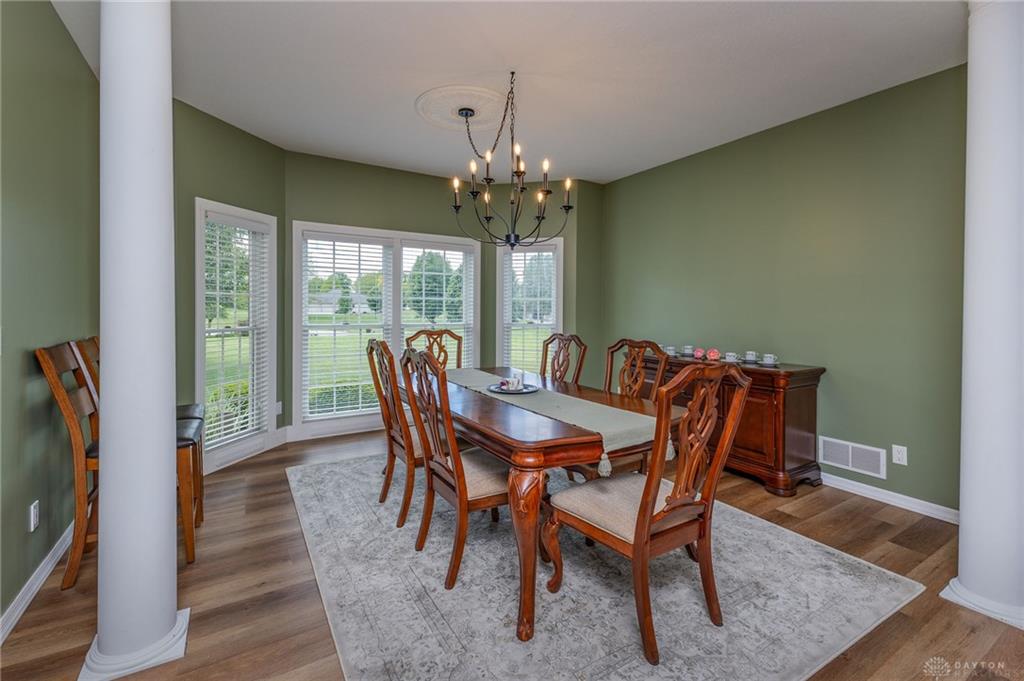 5559 Clover Leaf Property Photo 23