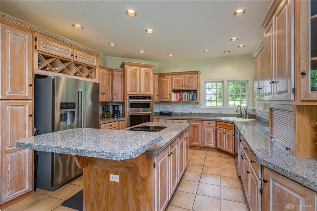 5559 Clover Leaf Property Photo 31