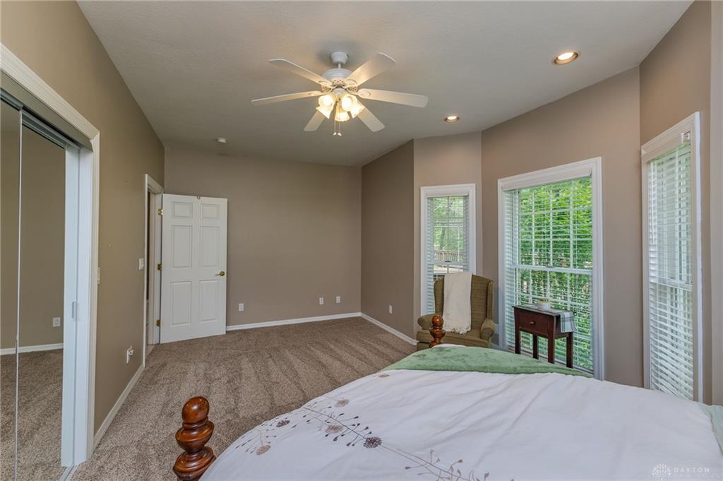 5559 Clover Leaf Property Photo 36