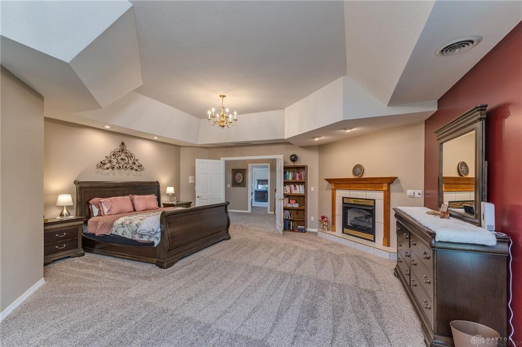 5559 Clover Leaf Property Photo 42