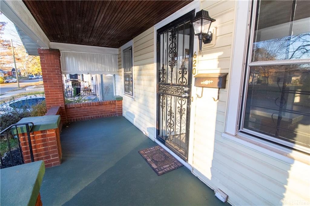 620 Shoop Property Photo 3