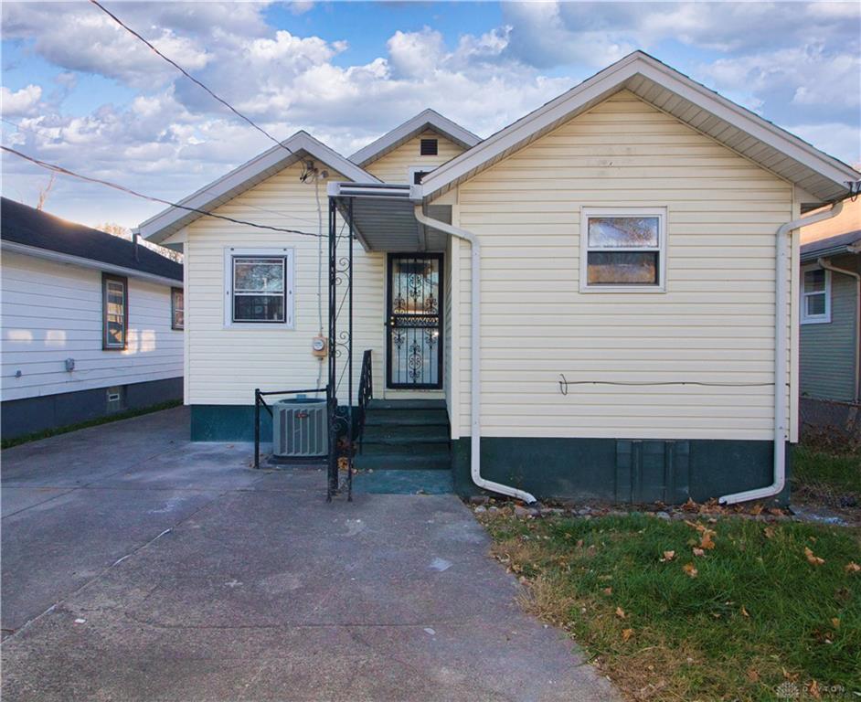 620 Shoop Property Photo 6