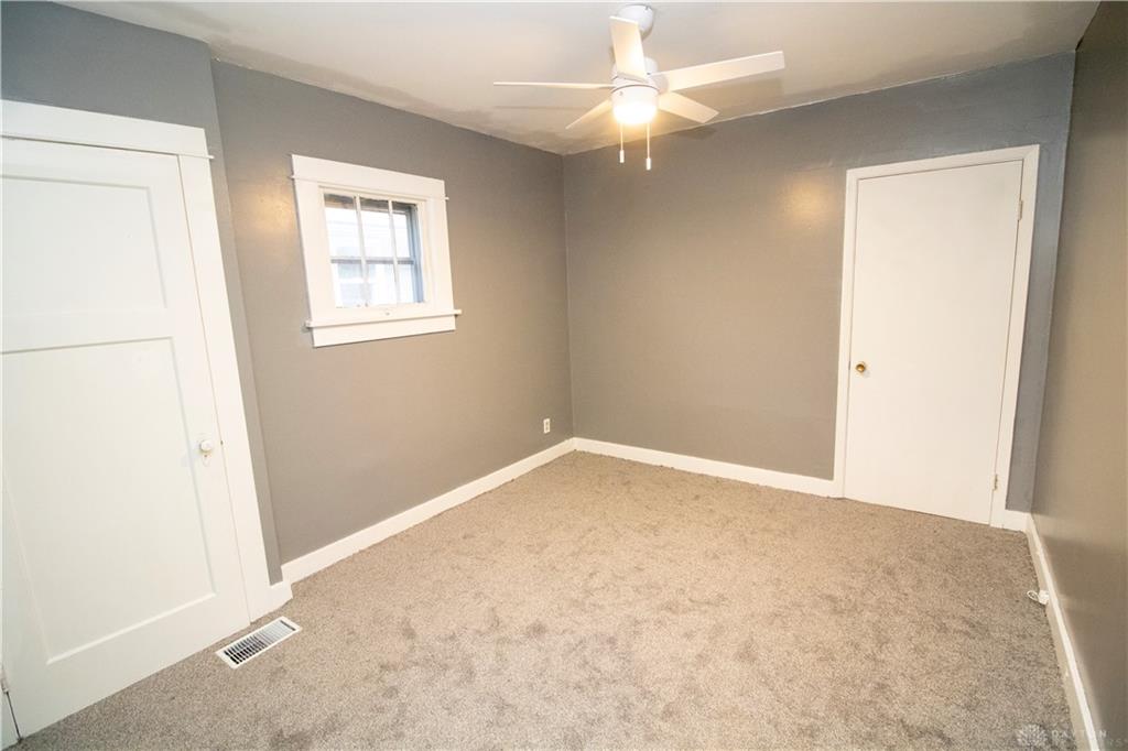 620 Shoop Property Photo 27