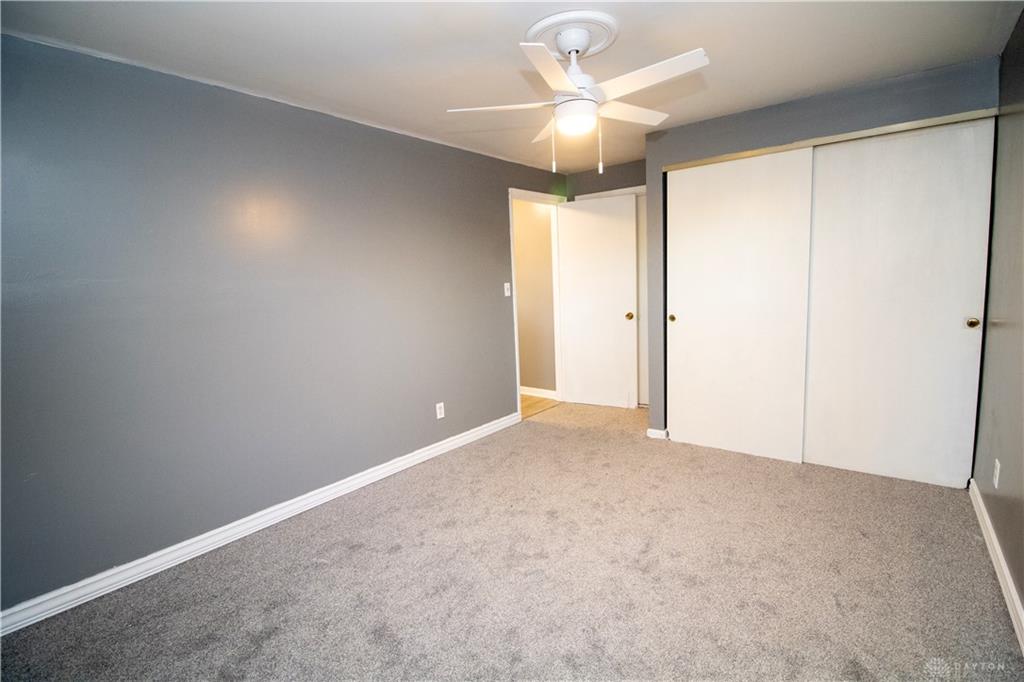 620 Shoop Property Photo 33