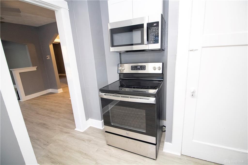 620 Shoop Property Photo 37