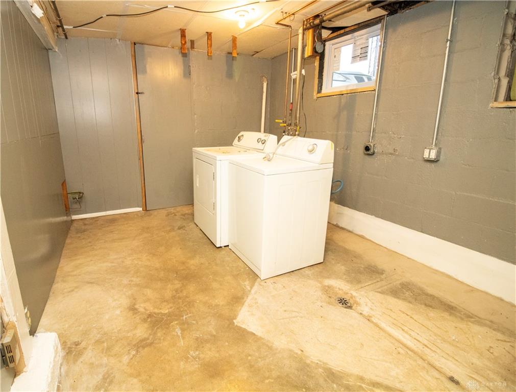 620 Shoop Property Photo 43