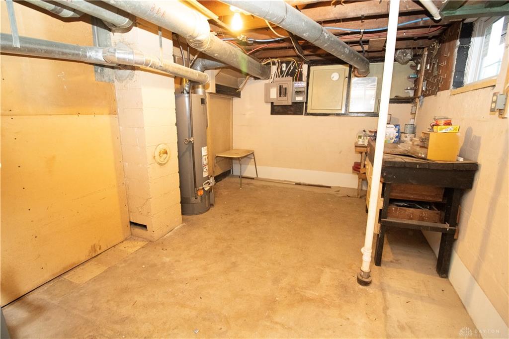 620 Shoop Property Photo 47