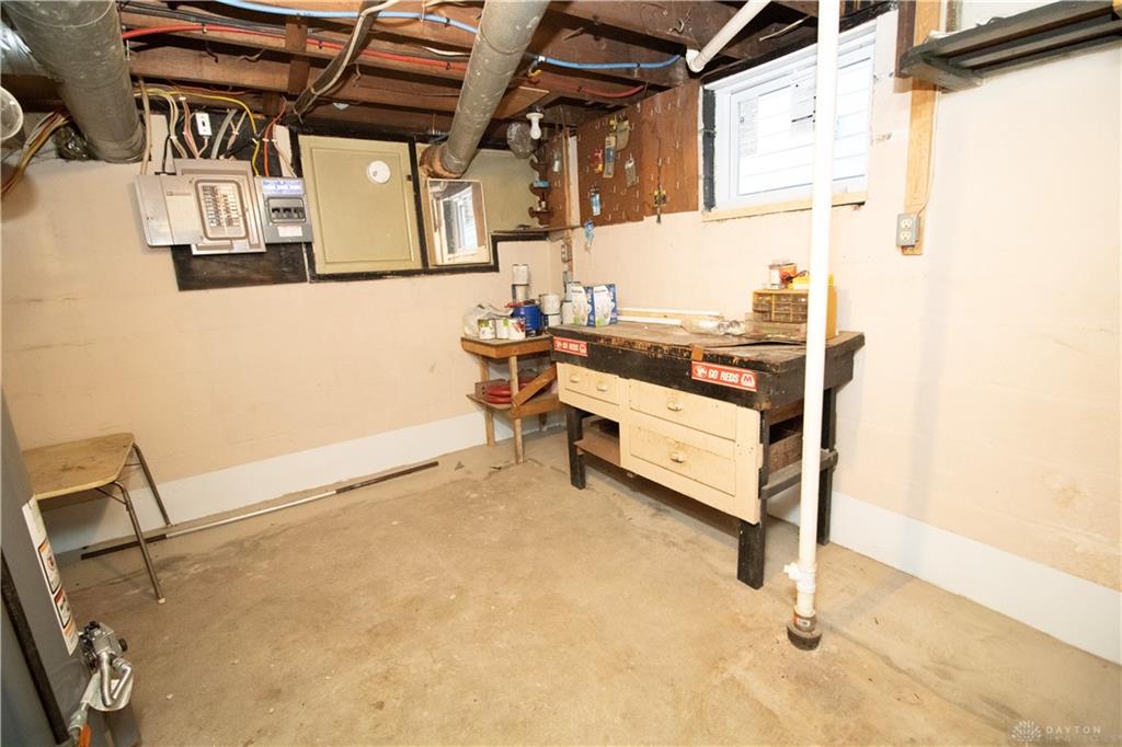 620 Shoop Property Photo 48