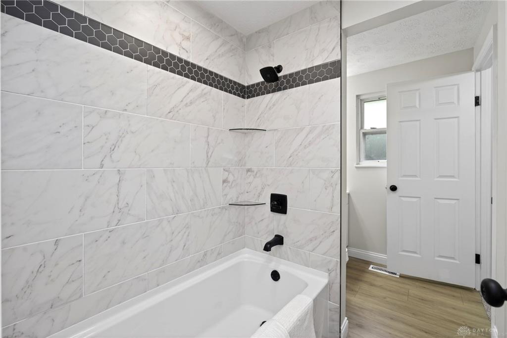 5237 Beechview Property Photo 14