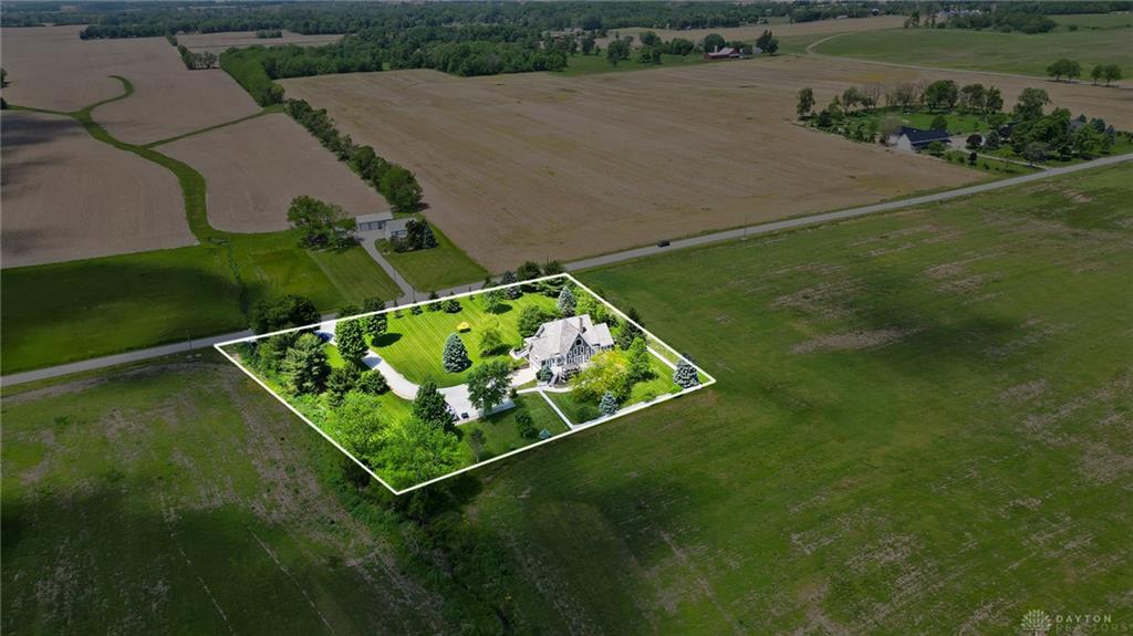 4380 N River Property Photo 3