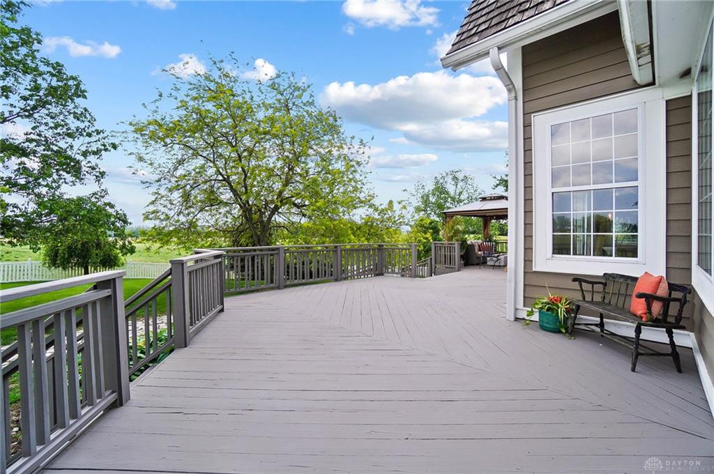 4380 N River Property Photo 36