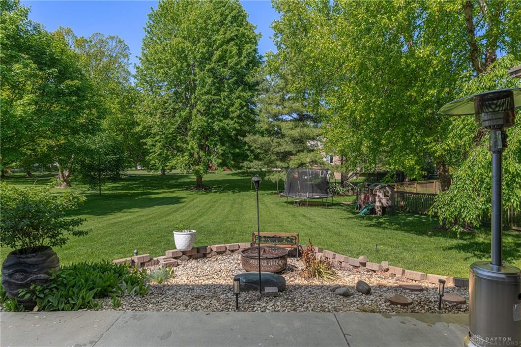 10075 Pebblestone Property Photo 6