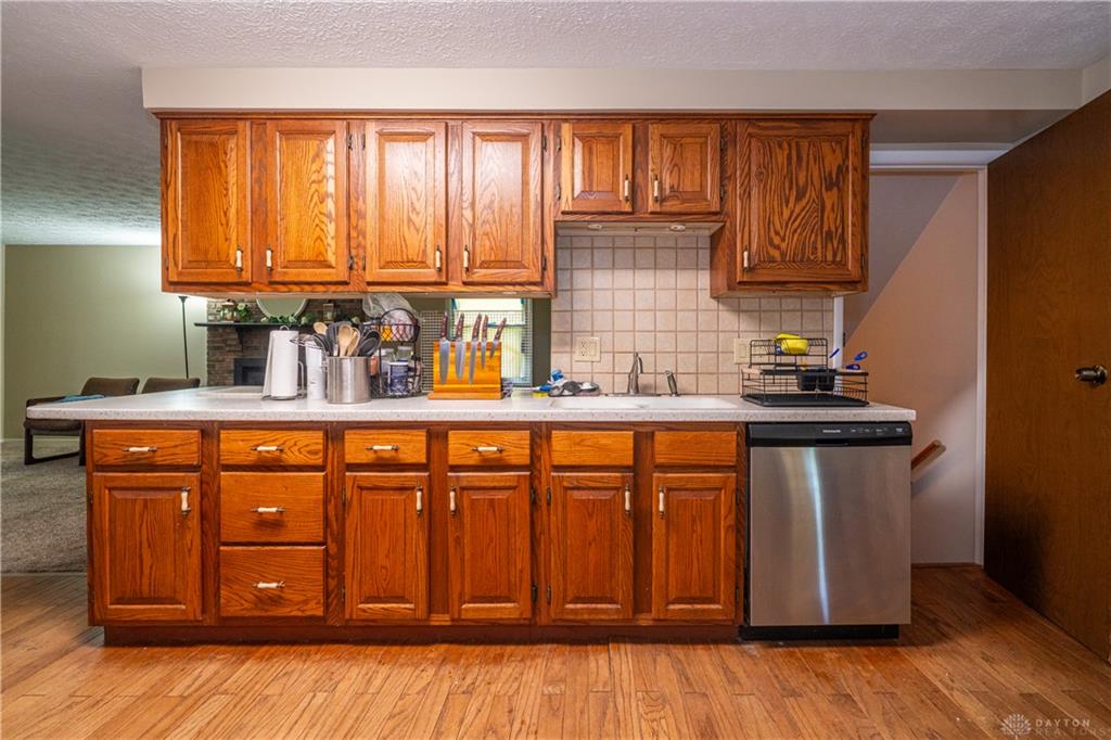 4200 Linchmere Property Photo 12