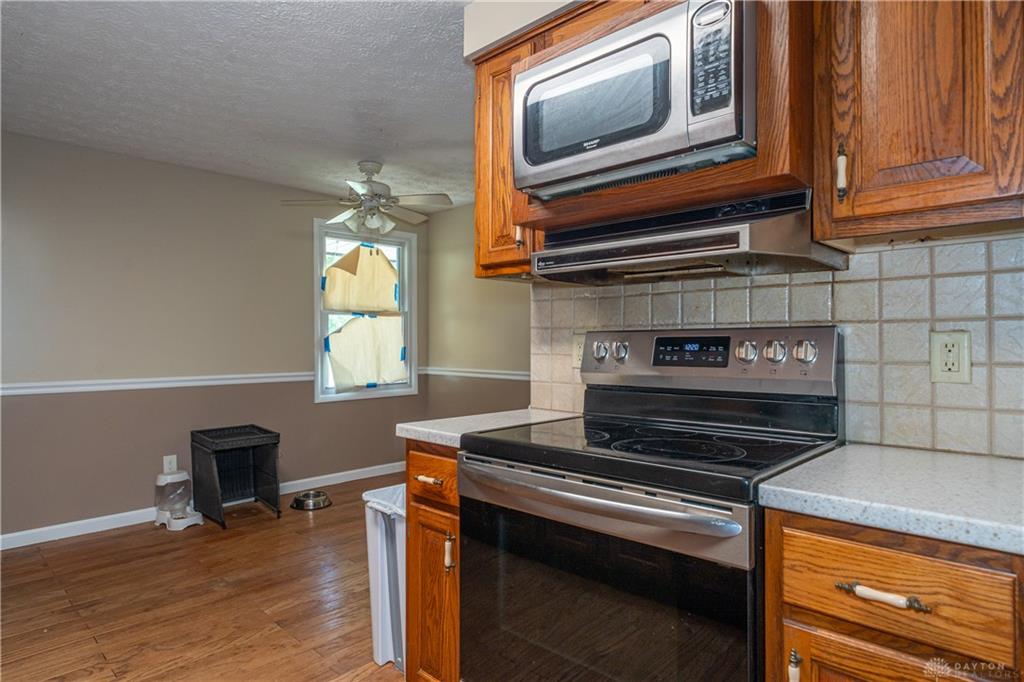 4200 Linchmere Property Photo 16